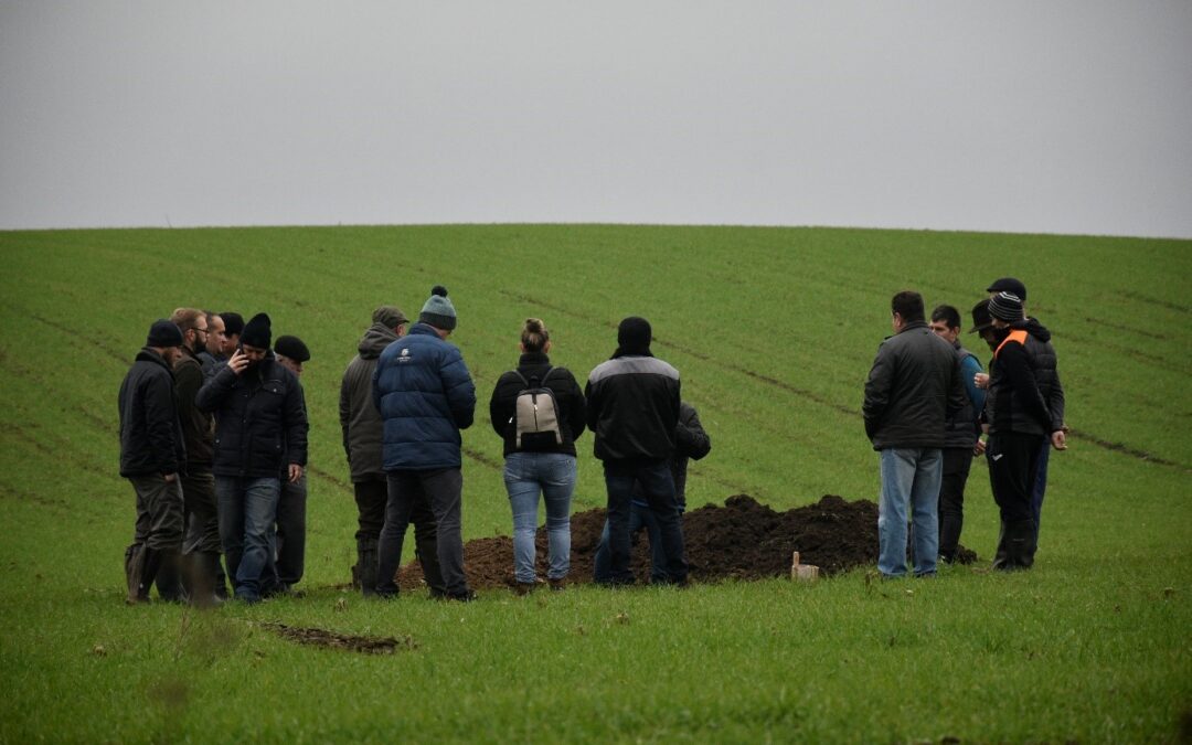 Héhalom határában a DAA: az aszály elleni küzdelem a talaj megismerésével kezdődik